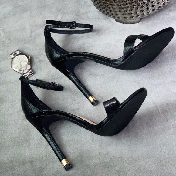 Top Shop Hold Detail Heels - Picture 4 of 4